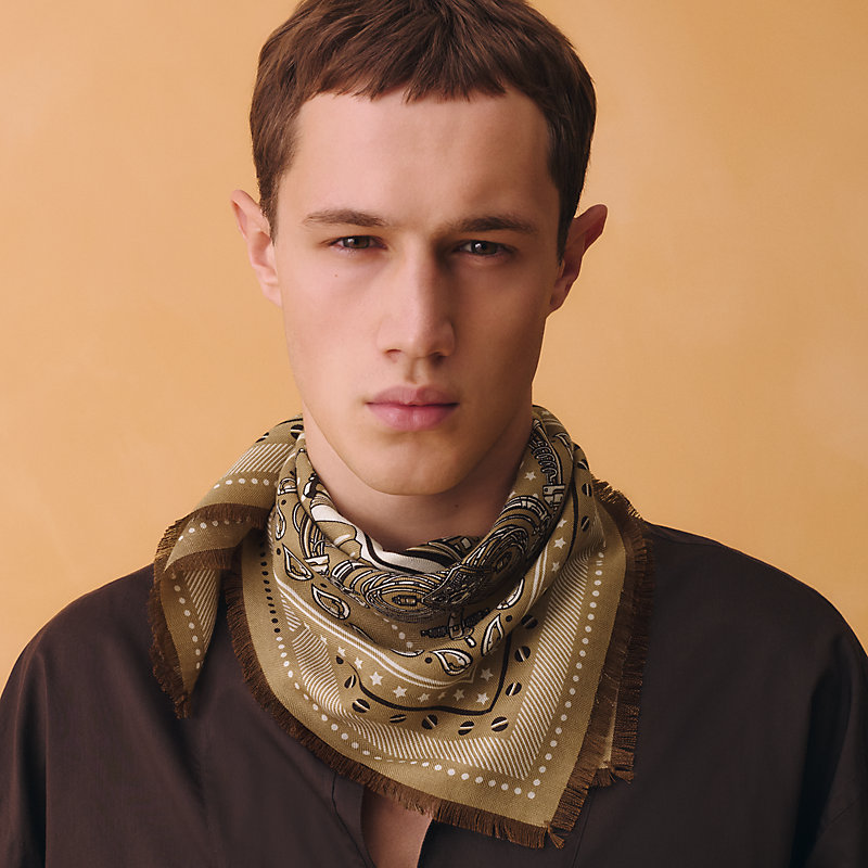 Neo Brandebourgs Bandana Frange scarf 65 | Hermès USA